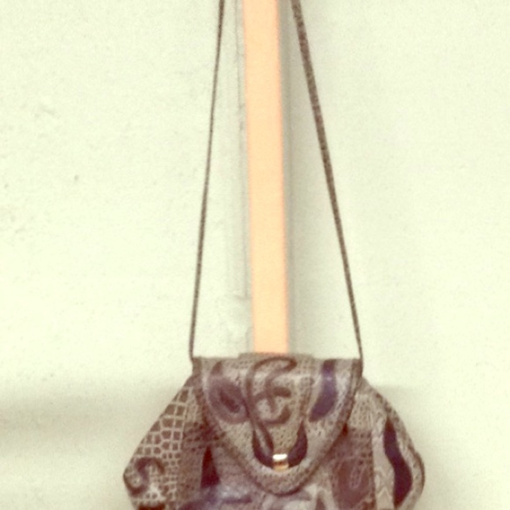 Mid Size Hand Bag